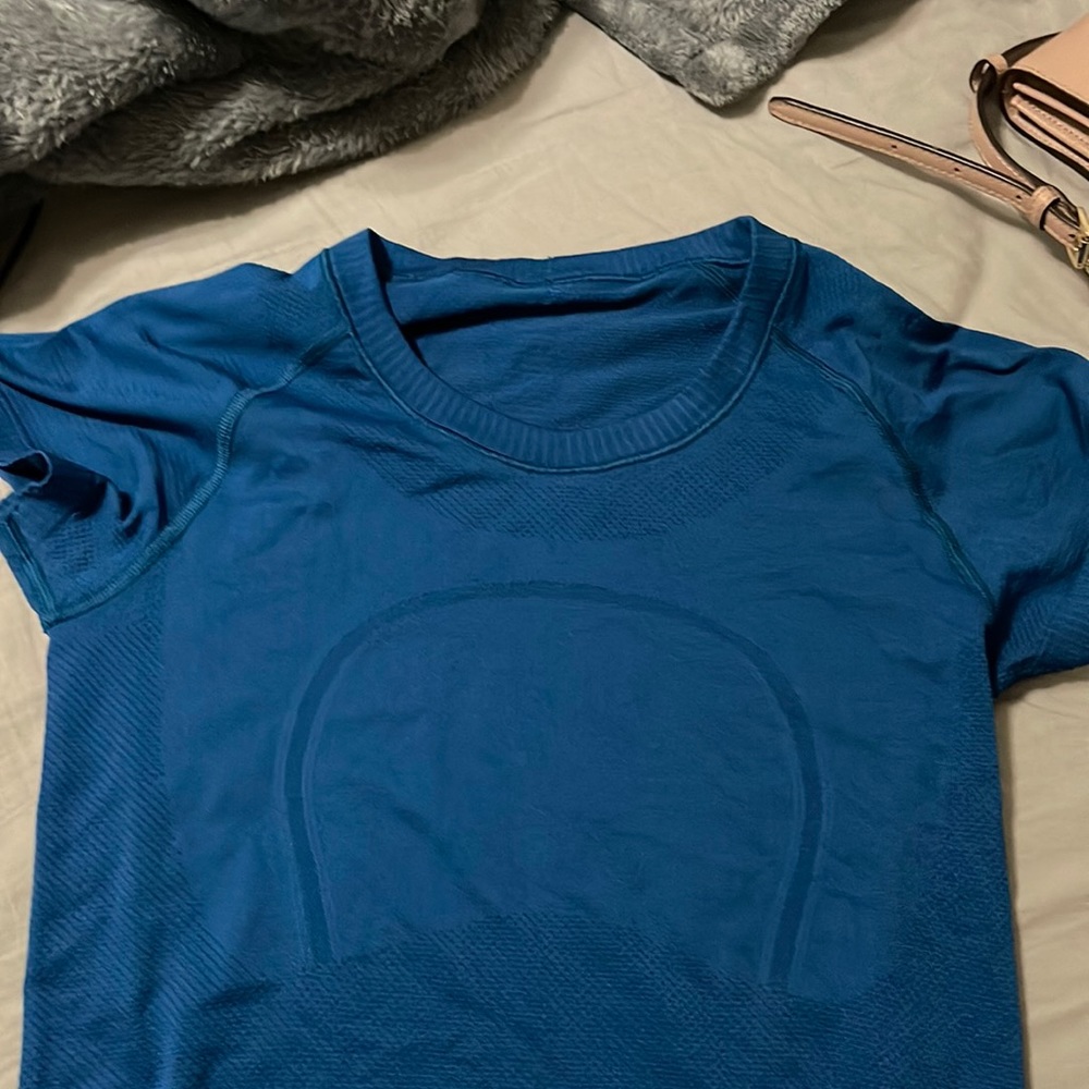 Lululemon short sleeve swiftly tech